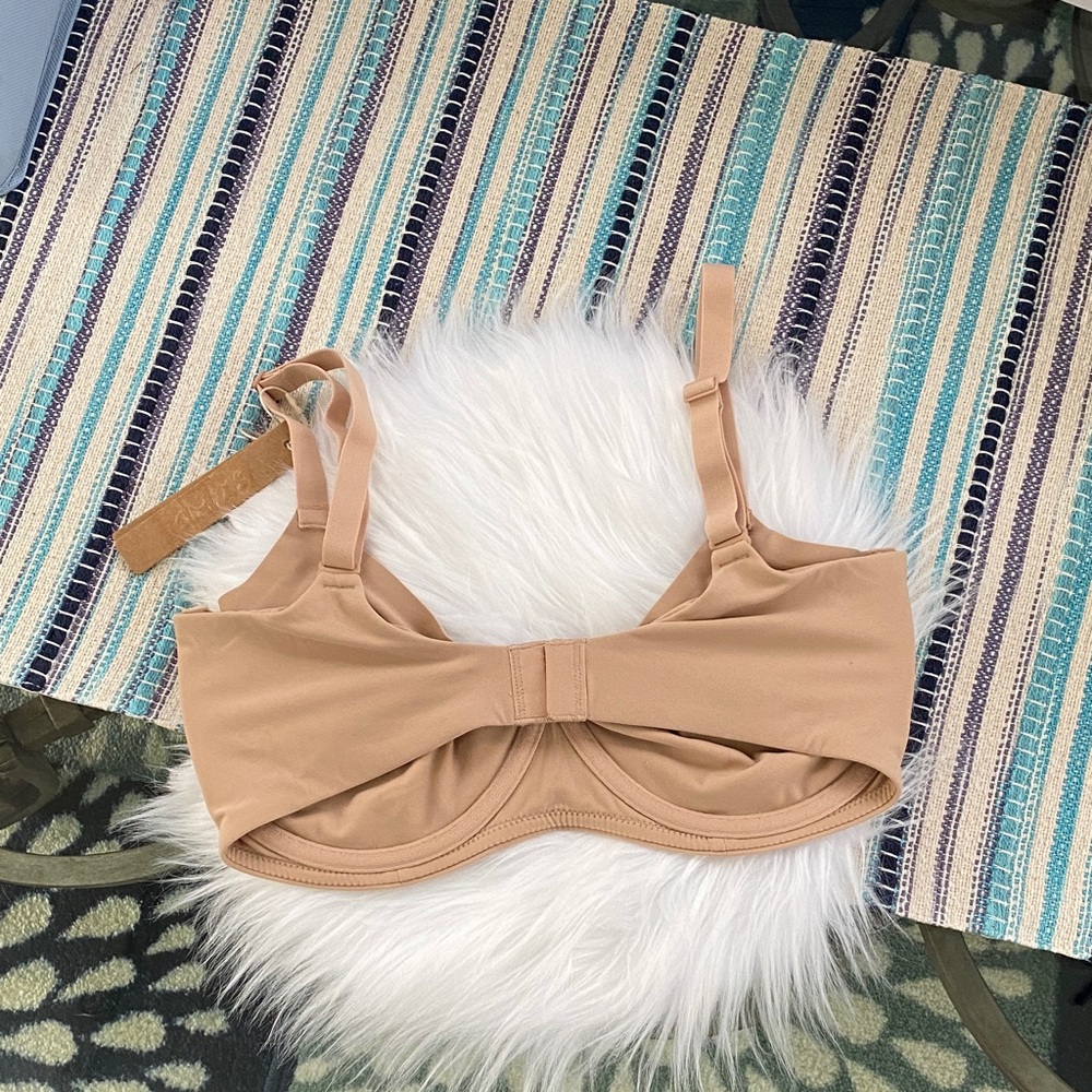 SKIMS fits everybody unlined Demi bra 34 DD color clay - Picture 2 of 7